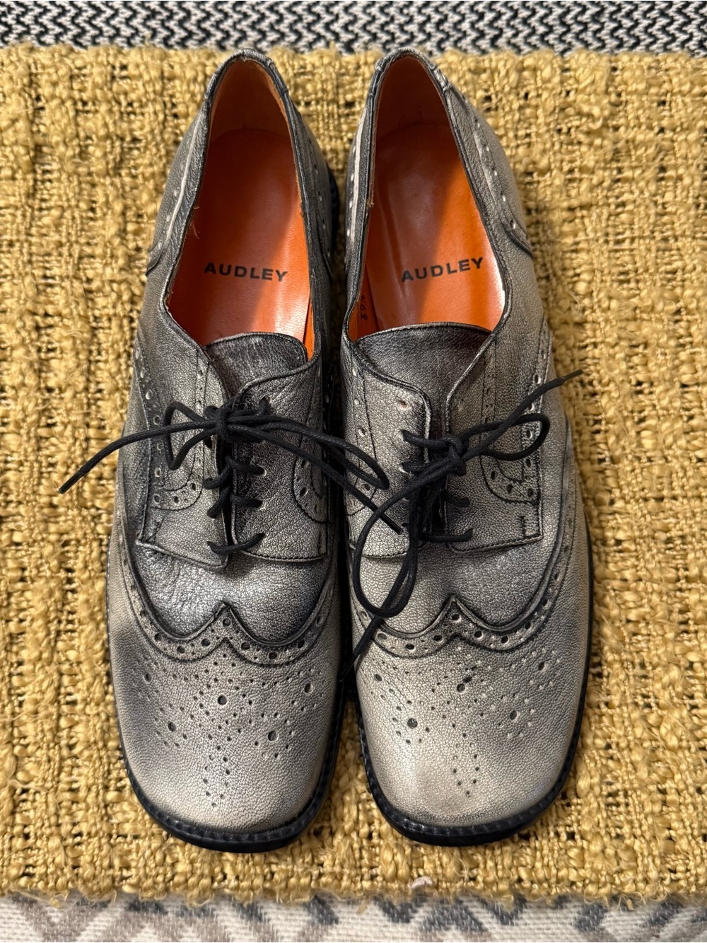 Audley Oxford Wingtip Vintage Gray Shoes
